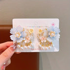 blue  flowers / Plastic