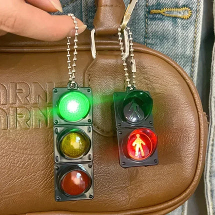 1/2Pcs Simulation Electronic Traffic Light Keychain Pendant Mini Pedestrian Light LED Light-emitting Toy Kids Cognitive Toy Gift