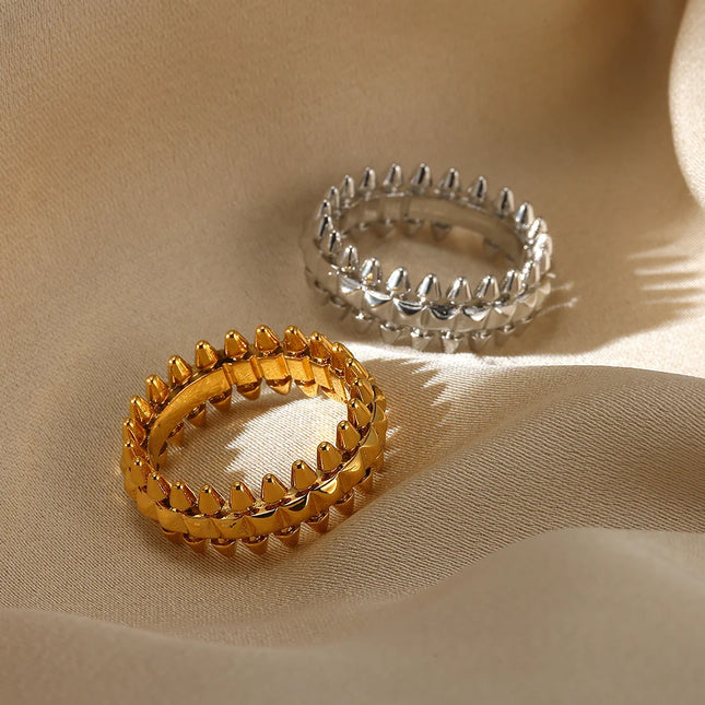 2025 Design Style Riveted Bullet Stainless Steel Rings For Women Punk Gold Color Creative Ring Broad Surface Finger Jewelry Gift