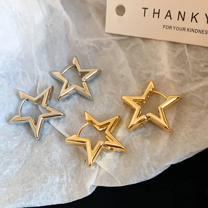 Fashion Simple Smooth Star Hoop Earrings Women Minimalist Hoops Huggie Hollow Ear Buckle Earring Punk Jewelry Gifts