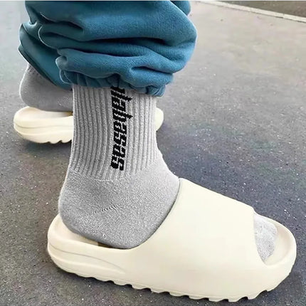 Hot sales Coconut Slippers Cloud Thick-soled Sandals Summer Fashion Soft Bottom Beach Men Slippers Women's Sandals EVA Slides
