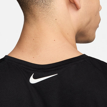Nike Official Authentic Rise 365 Run Energy Men's Running T-Shirt FN3997-010