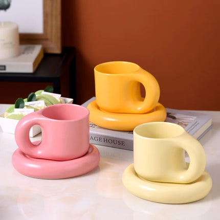 Creative Nordic minimalist ceramic coffee cup and plate set, niche high-end business ceramic mugs, drinking cups