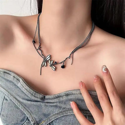 Sweet Cool Gun Black Fantasy Dragonfly Necklace for Women Gothic Black Tassels Choker Niche High-End Clavicle Chain Jewelry
