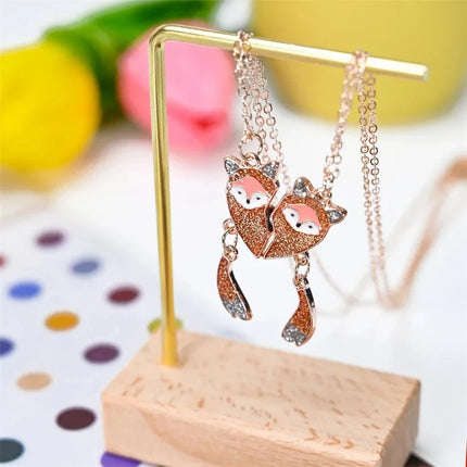 2Pcs Cute Cartoon Animal Magnetic Necklace Exquisite Kawaii Pendant Best Friends Couple Jewelry Accessories Party Birthday Gift