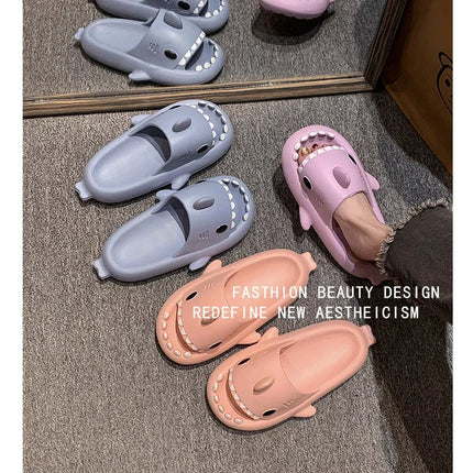 New Shark Slippers for Women Men Shoes Shark Flip Flops Beach Slides Female Home Slipper Bathroom Non-Slip Thick Sandals Couples