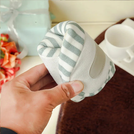Women Indoor Slippers Warm Plush Home Slipper Autumn Winter Shoes Woman House Flat Floor Soft Silent Slides for Bedroom