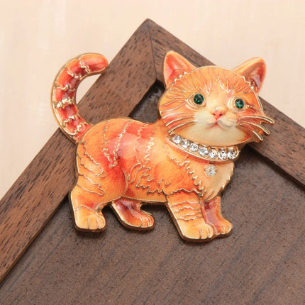 Cute and Exquisite Cartoon Cat Animal Design Brooches for Men and Women, Jewelry, Fashion Accessories, and Couple's Party Gifts