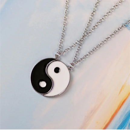 Zircon Best Friend Zircon Love Couple Pendant Necklace 2 Pcs/ Set Rainbow Broken Heart BFF Good Friends Friendship Jewelry Gift