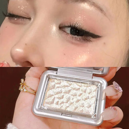 LEEINTO Dreamy Highlighting Powder: 3D Effect for a Natural, All-Over Glow - Multi-Purpose Compact Powder for Blush, Contour,