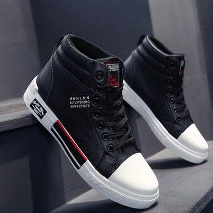 2025 new Breathable Soft Sole Men's Casual Sports Shoes Korean Fashion Student Jogging Shoes Youth Board Shoes