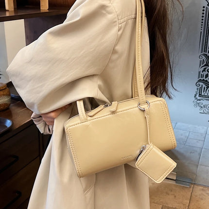 Retro Oil Wax Leather Small Bag Women's Fashion Commuter Square Bag Autumn Winter High-End Sensation Single Shoulder Armpit Bag