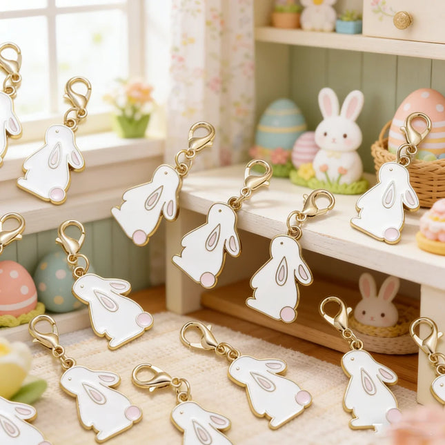 2026 New Arrival Easter Bunny Keychain White Rabbit Enamel Keyring Easter Party Favors Bag Accessory Bestseller 20pcs