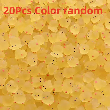 10-30PCS Mini Fluorescent Chicken, Shining Rubber Chicken in The Dark, Toy Fairy Tale Garden Accessories, Home Decoration Crafts