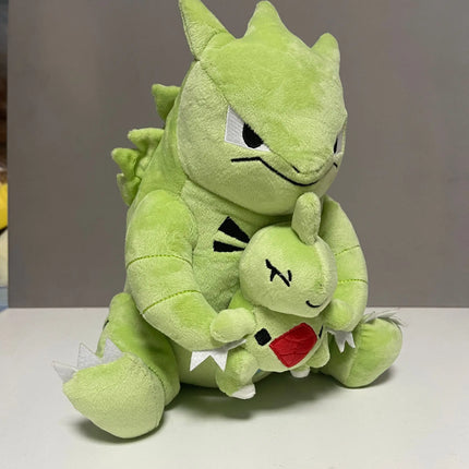 Pokemon Peluches Pikachu Plush Charizard Dragonite Holding Dratini Stuffed Doll Tyranitar Cute version Anime Peluche Toys Gifts