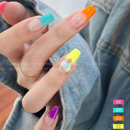 Fluorescence Noctilucent Gel Nail Polish Set With Different Bottles Wholesale Manicure Soak Off UV LED Nail Varnish Set 15ML