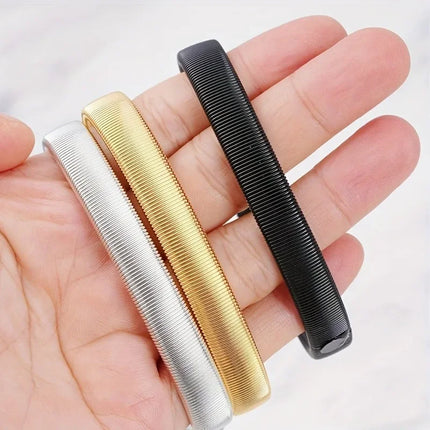 2pcs Anti-Slip Shirt Sleeve Holders Arm Bands, Sleeve Garters for Men and Women  Adjustable, Comfortable Easy to Use Accessories