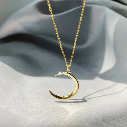New Wine Red Cherry Gold Color Pendant Necklace For Women Personality Fashion Necklace Wedding Jewelry Birthday Gifts