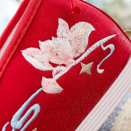 Chasing Moon Hot Sale Of The Season New Style Ming Dynasty Hanfu Shoes National Style Upturned Head Cotton Shoes Ancient Wedding