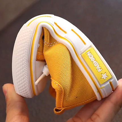 2025 New Children's Canvas Shoes Fashion Baby Board Shoes Girls' Breathable Single Shoes Boys' Casual Shoes