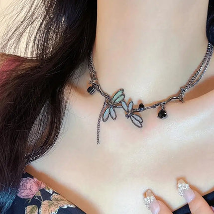 Sweet Cool Gun Black Fantasy Dragonfly Necklace for Women Gothic Black Tassels Choker Niche High-End Clavicle Chain Jewelry