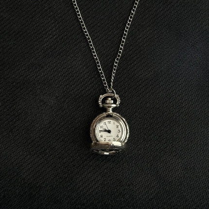 Original Hollow Heart Pocket Watch Chain Keychain Design Steampunk Clock Vintage Necklace Pendant Jewelry Watch Men Women Gift