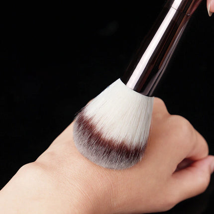 1pc Hourglass Powder Contour Makeup brushes Foundation Blusher Make up brush metal handle Concealer Bronzer high end with box