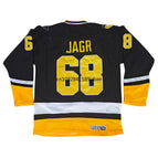 68 As Picture 1 / XL