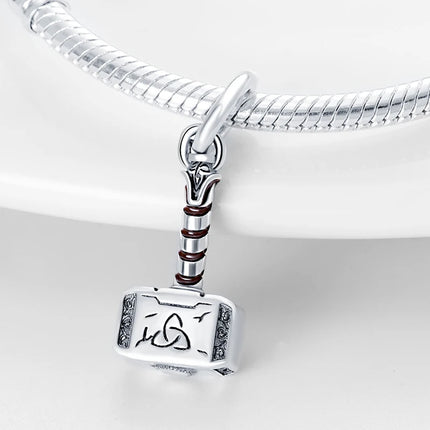 TOP 925 Sterling Silver Marvel Anime Avengers Lron Man Helmet Charms Fit Original Bracelet Womens Pendant Beads Jewelry Hot Gift