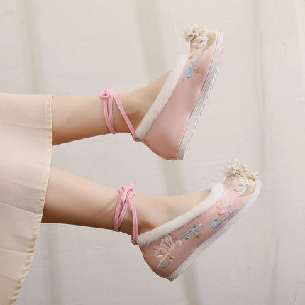 Chasing Moon Hot Sale Of The Season New Style Ming Dynasty Hanfu Shoes National Style Upturned Head Cotton Shoes Ancient Wedding
