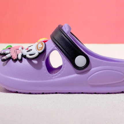 Girls' Slippers with Cute Charms Summer Garden Shoes Beach Sandals Non-slip Breathable Clogs for Girls Indoor & Outdoor Footwear