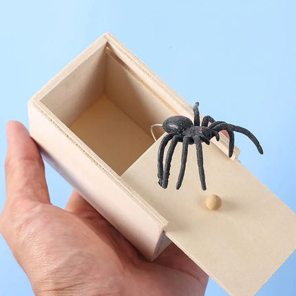 Tricky Toy Simulation Spider Wooden Box Spoof Insect Spider Box Creative Haunted House Horror Scene Layout Small Wooden Box