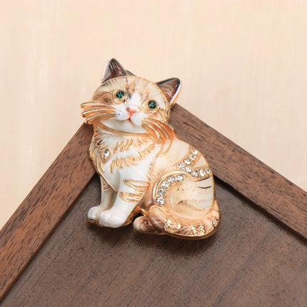 Cute and Exquisite Cartoon Cat Animal Design Brooches for Men and Women, Jewelry, Fashion Accessories, and Couple's Party Gifts