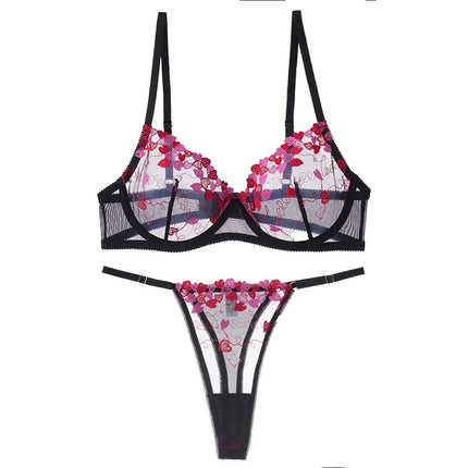 Sexy and alluring heart-shaped lace women's bra set with adjustable cups and double-breasted design for accommodating extra brea