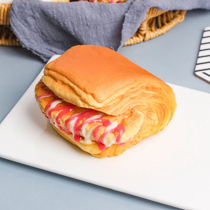 Fake Cake Model / Gâteau Factice