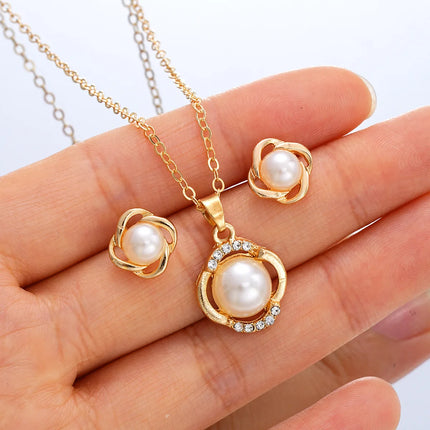 Korea New Hot Sale Peach Heart Pendant Earrings Necklace Rings Light Luxury Design Three-Piece Sets Trend Party Jewelry Gift Sets