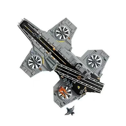 Model Gifts Flying Aircraft Carrier 3057pcs Helicarrier Shield Building Blocks  for Family Decor Christmas Birthday Toy A