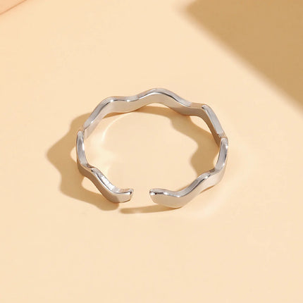 New Fashion Stainless Steel Wave Open Rings for Women Female Adjustable Geometric Möbius Rings Non-fading Jewelry Gift Wholesale