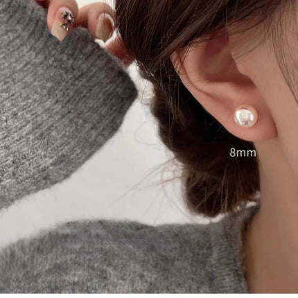 French Simple Pearl Silver Needle Earrings for Women Exquisite Imitation Pearl Elegant Stud Earrings Wedding Party Jewelry