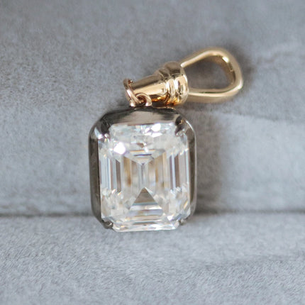 LETMEXC Moissanite Lab Grown Emerald Sapphire Ruby Gemstone Custom Pendant 10K Rose Gold Black Edge Classic Fashion Pendant