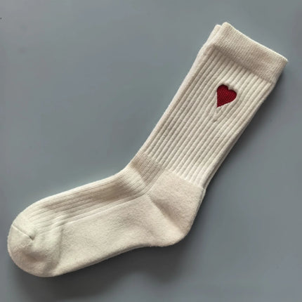 Casual Cotton Crew Socks with Embroidered Hearts Unisex Ankle High Sweat Absorbing Black White Grey Trendy Socks for Sports