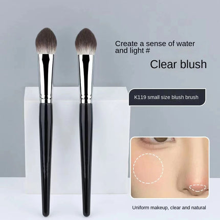 Peach Heart Blusher Brush Powder Blush Cream Liquid Blush Makeup Brushes Flat Small Precise Blush Brush Makeup Tools
