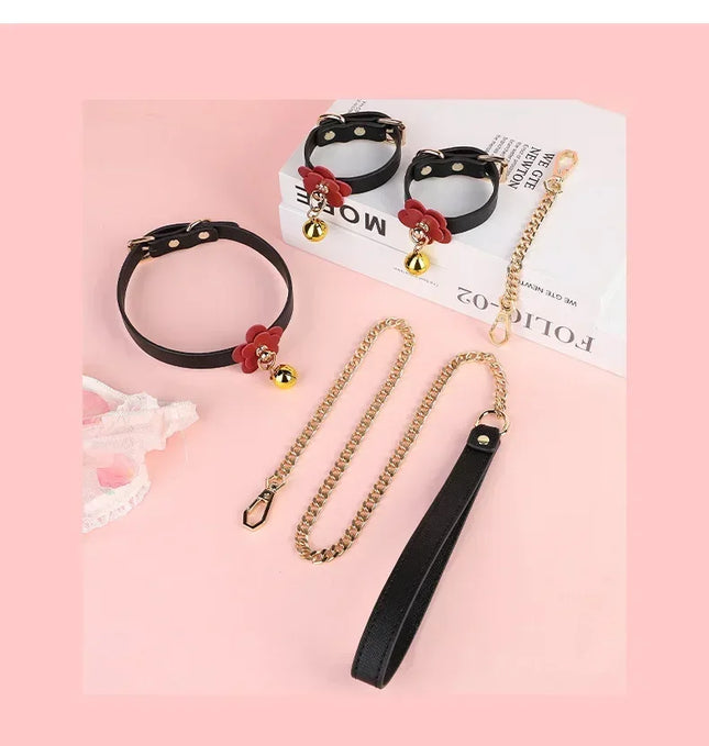 Sexy Leather Handcuff Erotic Cosplay Adjustable Handcuffs Adult Games Bondage Wrist Hand Cuffs Bondage Gear Accessories