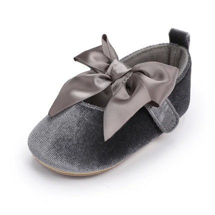 Spring and Autumn Baby Butterfly Knot Fashion Fluffy Princess Shoes 0-1 Year Old Baby Shoes Sneakers