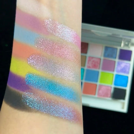 CHOIZ BEAUTY 24 Colors Eyeshadow Palette Powder Matte Nude Soft High Colors Eye Shadow Chameleon Longlasting Eye Makeup