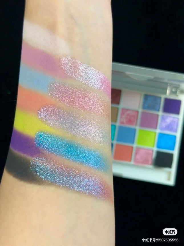 CHOIZ BEAUTY 24 Colors Eyeshadow Palette Powder Matte Nude Soft High Colors Eye Shadow Chameleon Longlasting Eye Makeup