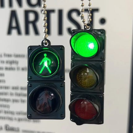 1/2Pcs Simulation Electronic Traffic Light Keychain Pendant Mini Pedestrian Light LED Light-emitting Toy Kids Cognitive Toy Gift