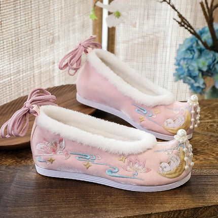 Chasing Moon Hot Sale Of The Season New Style Ming Dynasty Hanfu Shoes National Style Upturned Head Cotton Shoes Ancient Wedding