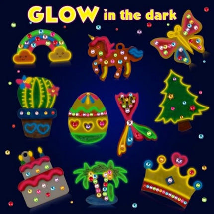 30pcs DIY Wooden Magnets, Glow in The Dark Wooden Art Craft Supplies Painting Kit for Activities Party Favors for Boys Girls Ag