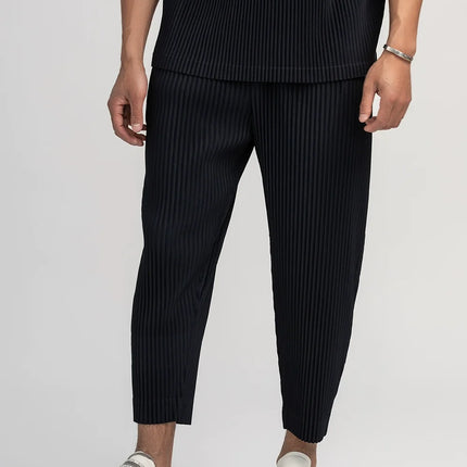 Miyake Pleated Straight Pants Men Clothing Black Pencil Cropped Pants Street Wears Men Japanese Style Ankle Length Pants